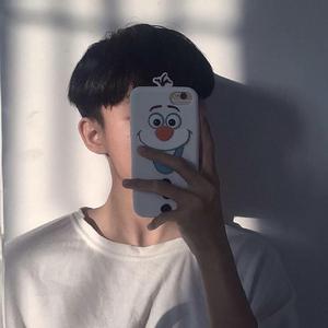 杨钰莹裸体欣赏1
